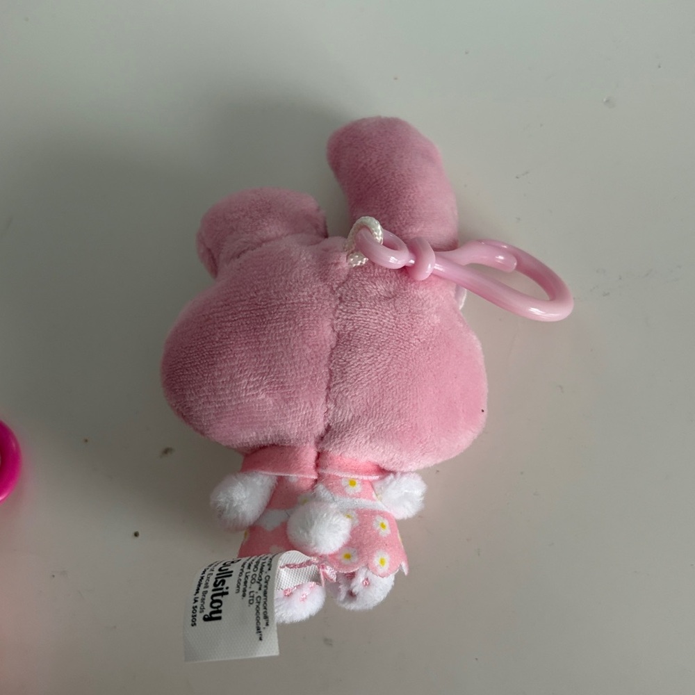 Hello Kitty Keychain Bundle - Picture 7 of 9